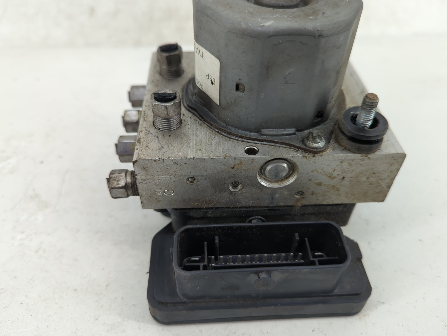 2012 Dodge Caravan ABS Pump Control Module Replacement P/N:P05154911AG TYA131260104 Fits OEM Used Auto Parts - Oemusedautopa