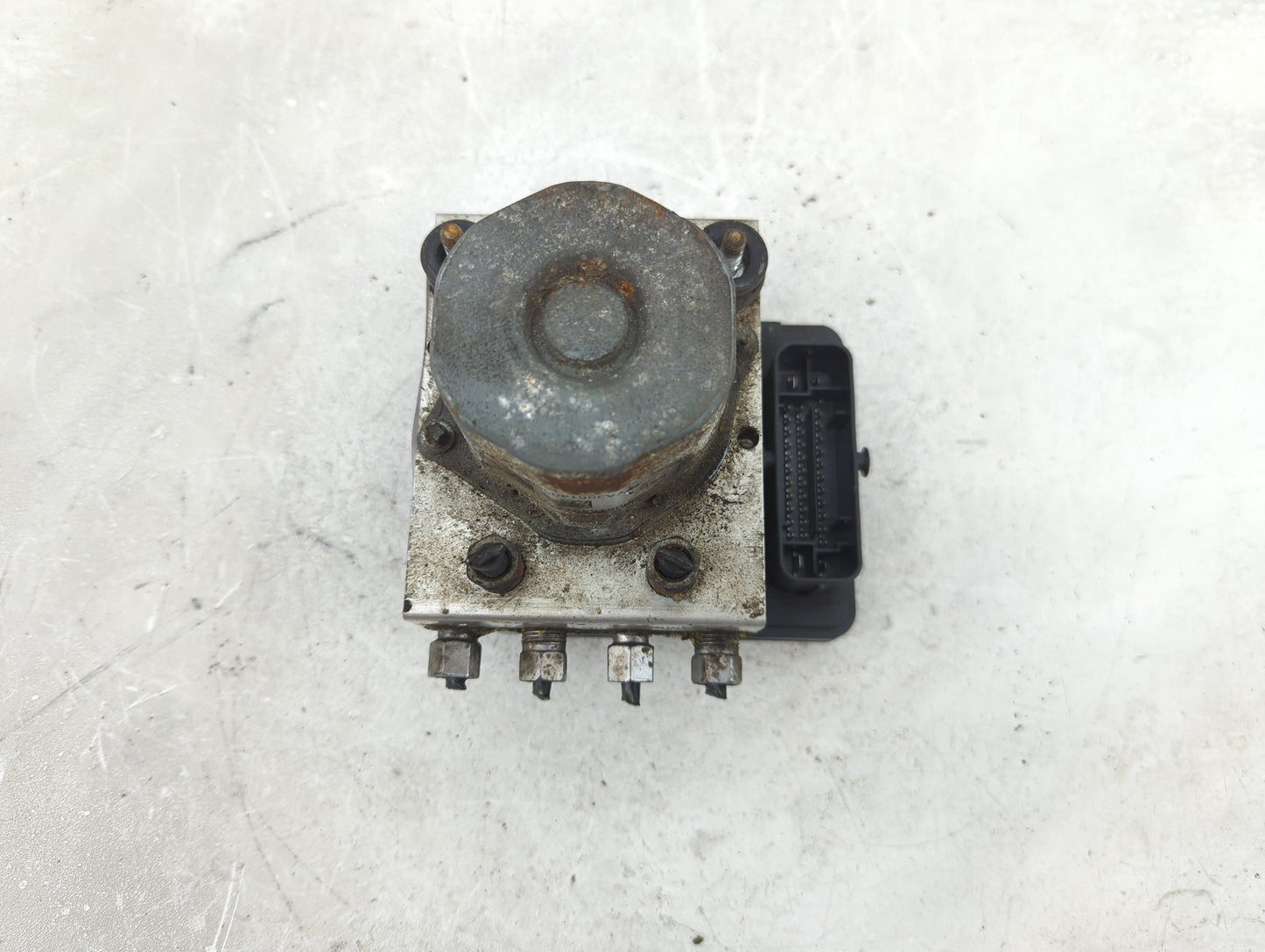 2012 Dodge Caravan ABS Pump Control Module Replacement P/N:P05154911AE Fits OEM Used Auto Parts - Oemusedautoparts1.com