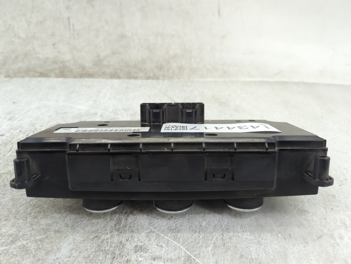 2012 Dodge Caravan Climate Control Module Temperature AC/Heater Replacement P/N:P55111249AF Fits OEM Used Auto Parts - Oemus