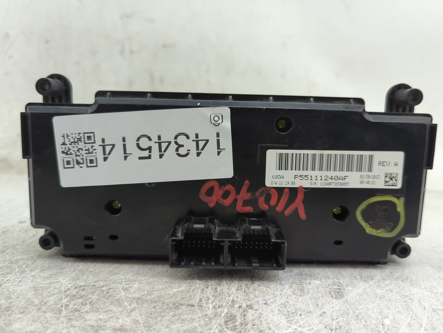 2012 Dodge Caravan Climate Control Module Temperature AC/Heater Replacement P/N:P55111240AF Fits OEM Used Auto Parts - Oemus