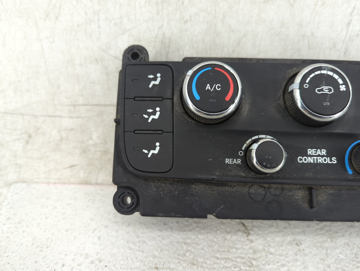 2012 Dodge Caravan Climate Control Module Temperature AC/Heater Replacement P/N:P55111240AF Fits OEM Used Auto Parts - Oemus