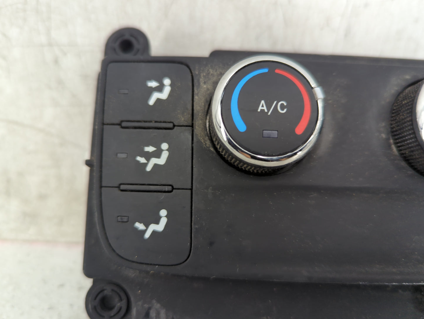 2012 Dodge Caravan Climate Control Module Temperature AC/Heater Replacement P/N:P55111249AF Fits OEM Used Auto Parts - Oemus