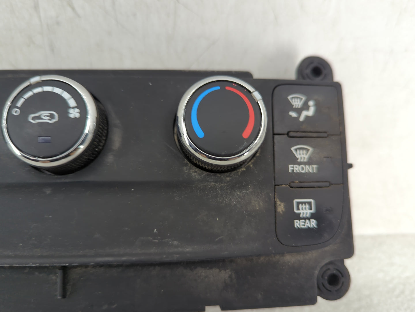 2012 Dodge Caravan Climate Control Module Temperature AC/Heater Replacement P/N:P55111249AF Fits OEM Used Auto Parts - Oemus
