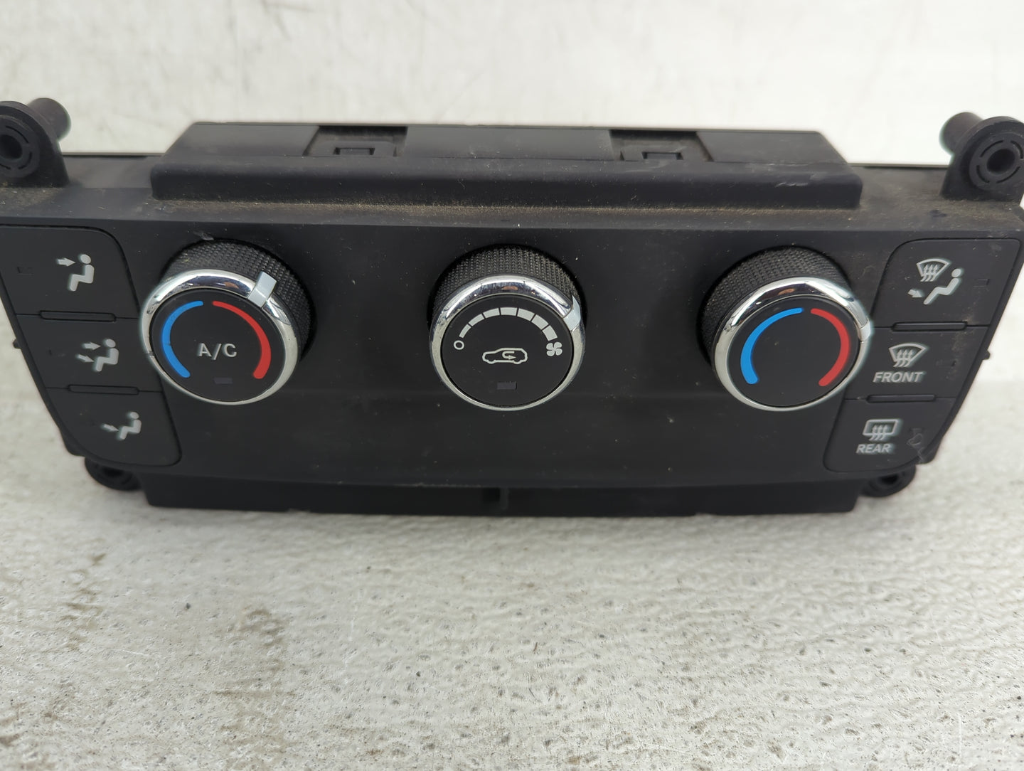 2012 Dodge Caravan Climate Control Module Temperature AC/Heater Replacement P/N:P55111249AF Fits OEM Used Auto Parts - Oemus