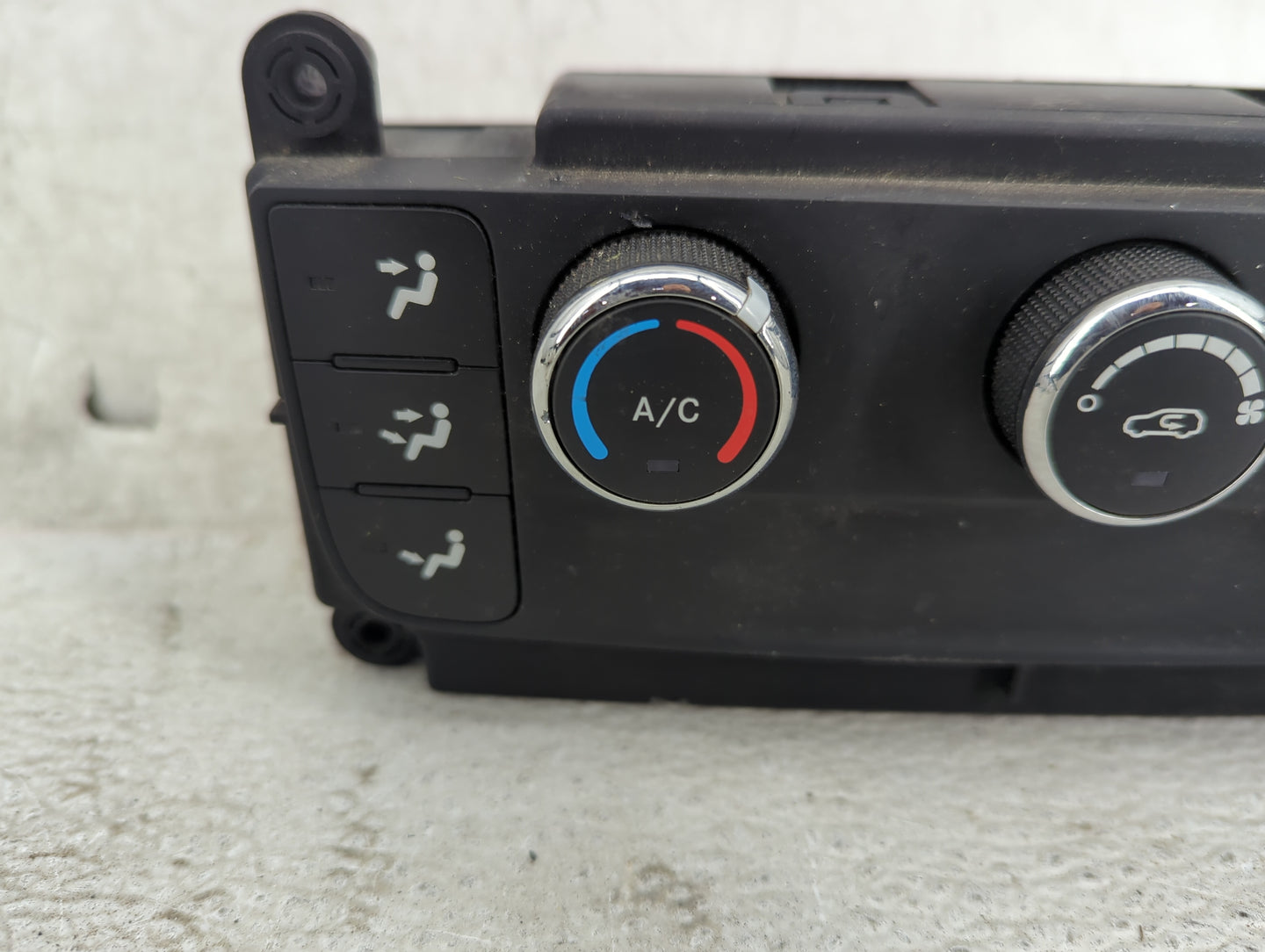 2012 Dodge Caravan Climate Control Module Temperature AC/Heater Replacement P/N:P55111249AF Fits OEM Used Auto Parts - Oemus