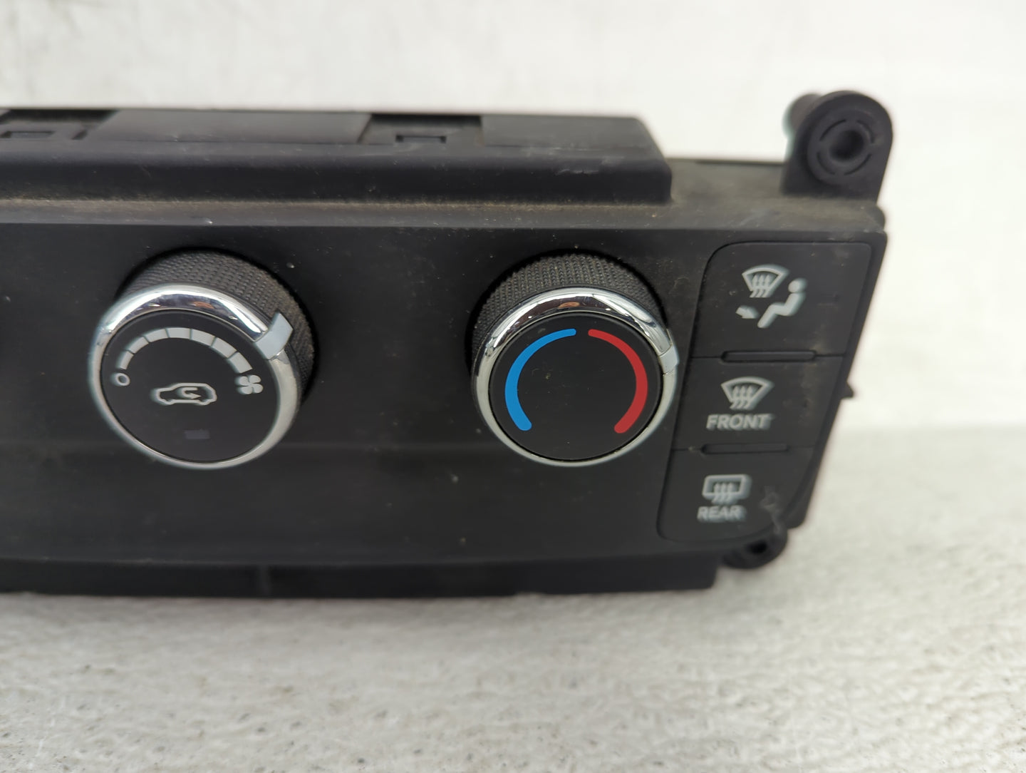 2012 Dodge Caravan Climate Control Module Temperature AC/Heater Replacement P/N:P55111249AF Fits OEM Used Auto Parts - Oemus