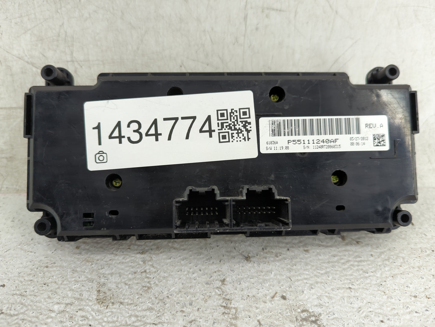 2012 Dodge Caravan Climate Control Module Temperature AC/Heater Replacement P/N:P55111240AF Fits OEM Used Auto Parts - Oemus