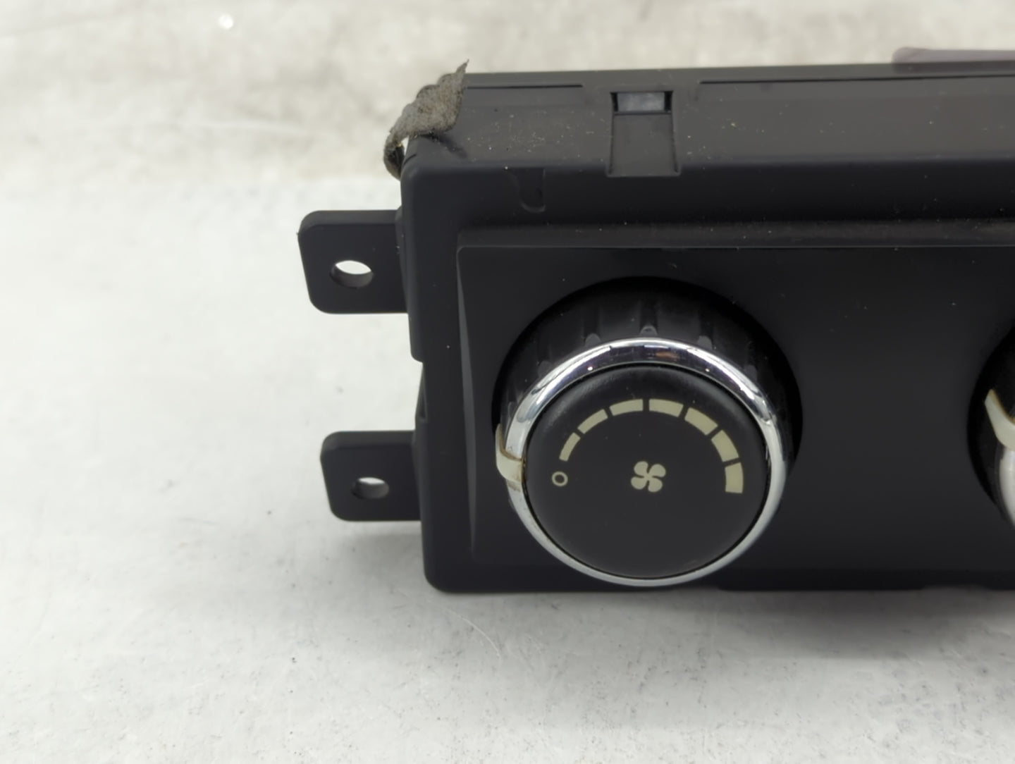 2012 Dodge Caravan Climate Control Module Temperature AC/Heater Replacement P/N:55111312AB Fits OEM Used Auto Parts - Oemuse