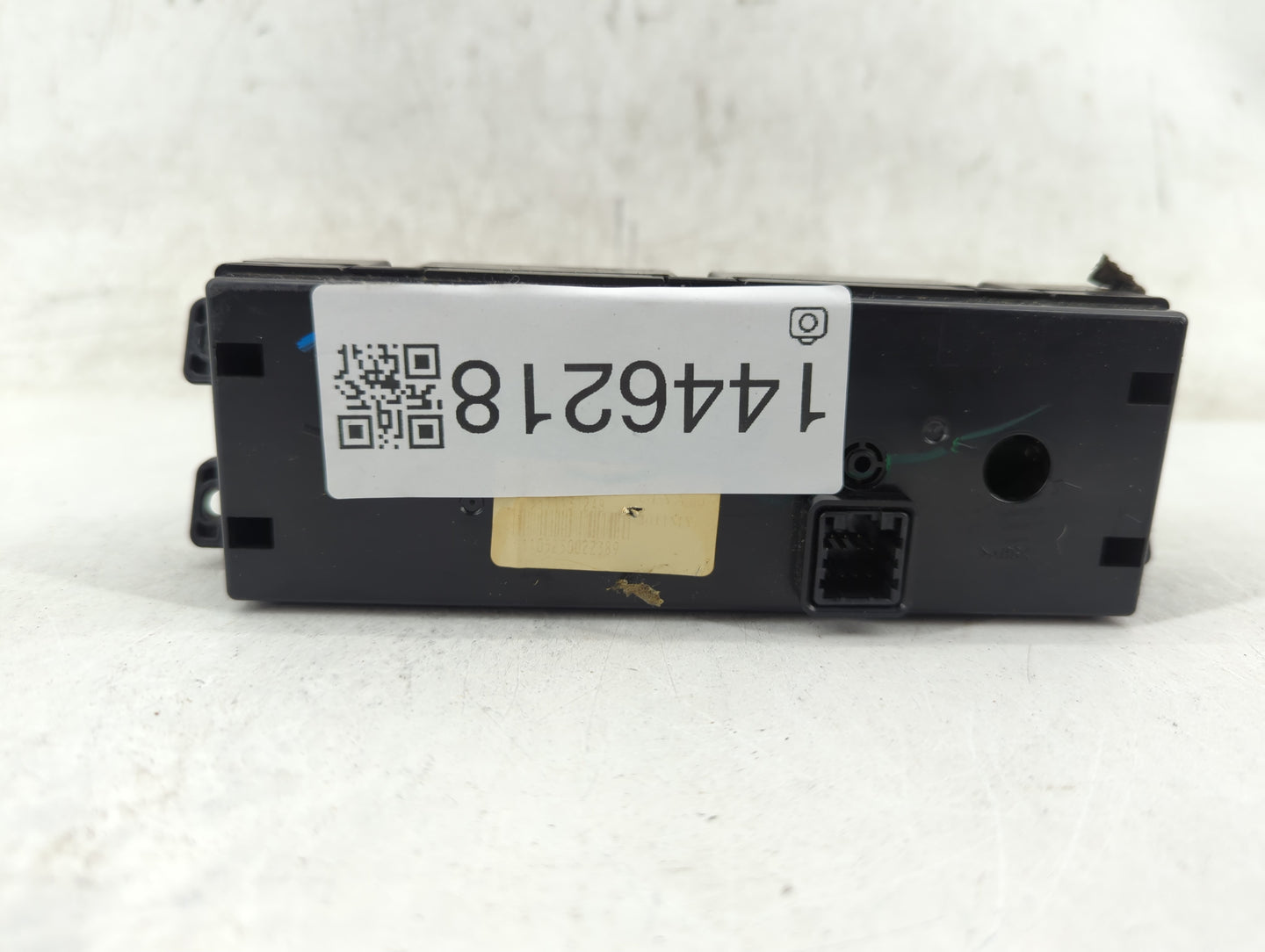 2012 Dodge Caravan Climate Control Module Temperature AC/Heater Replacement P/N:55111312AB Fits OEM Used Auto Parts - Oemuse