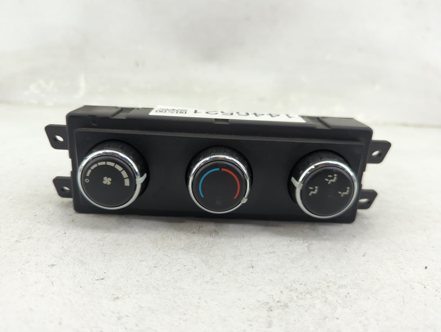 2012 Dodge Caravan Climate Control Module Temperature AC/Heater Replacement P/N:55111312AB JC49 Fits OEM Used Auto Parts - O