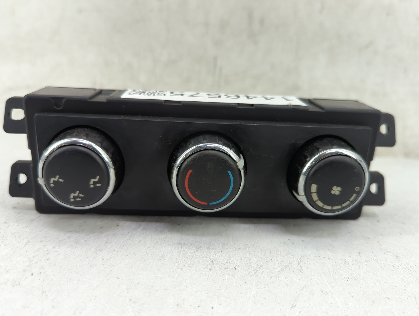 2012 Dodge Caravan Climate Control Module Temperature AC/Heater Replacement P/N:55111312AB Fits OEM Used Auto Parts - Oemuse