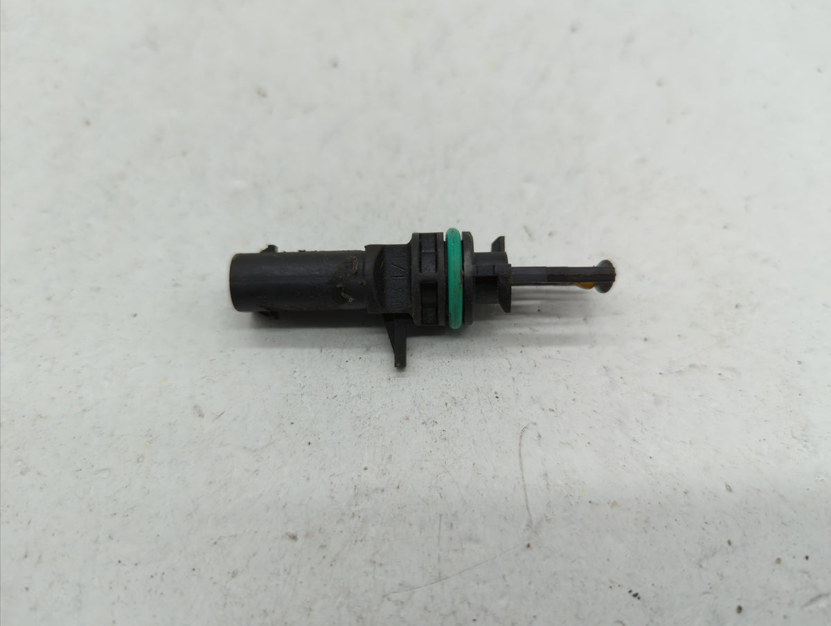 2012 Dodge Caravan Mass Air Flow Meter Maf Sensor - Oemusedautoparts1.com