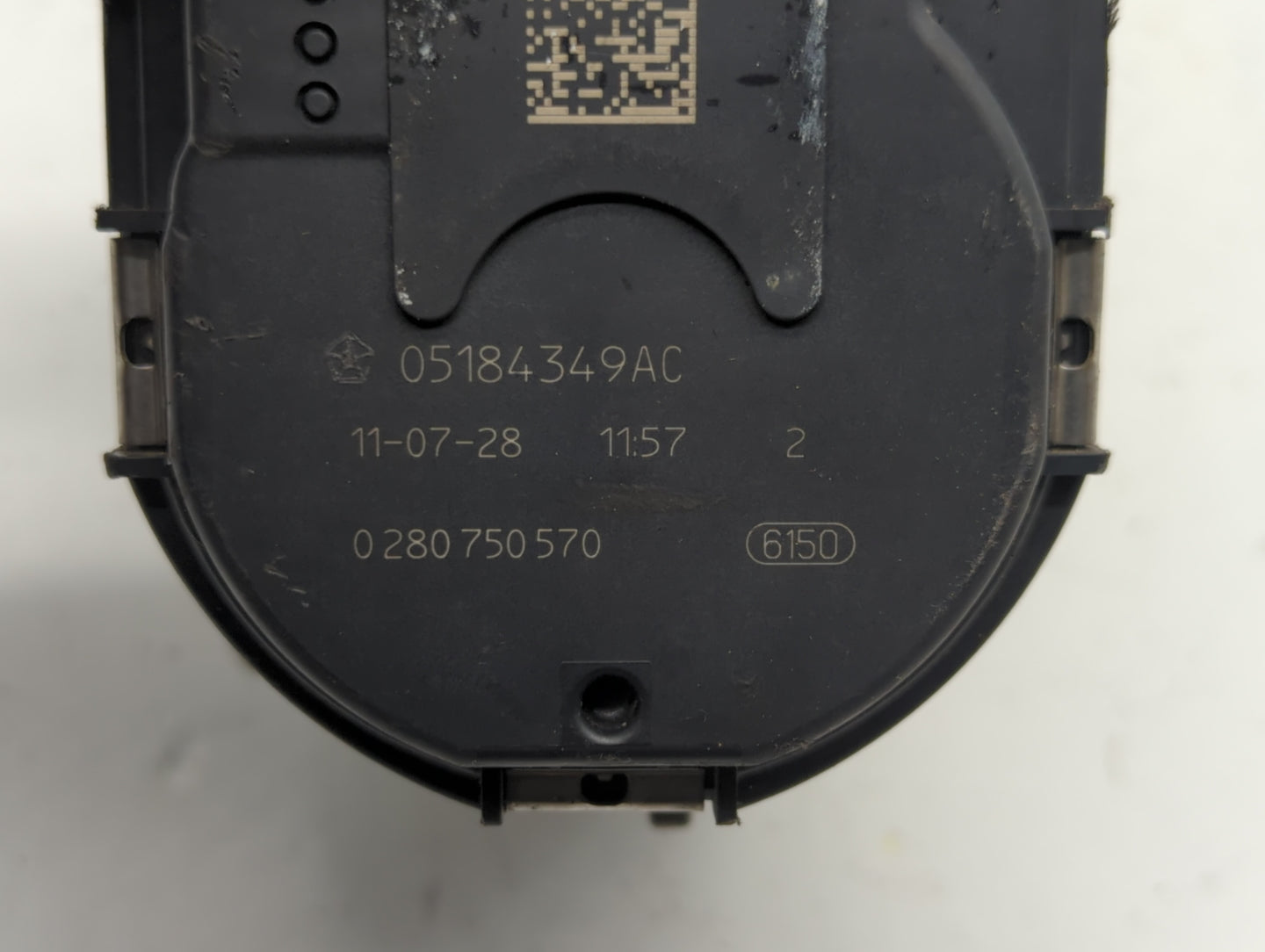 2012 Dodge Caravan Throttle Body P/N:05184349AC Fits Fits 2011 2013 2014 2015 2016 2017 2018 2019 OEM Used Auto Parts - Oemu
