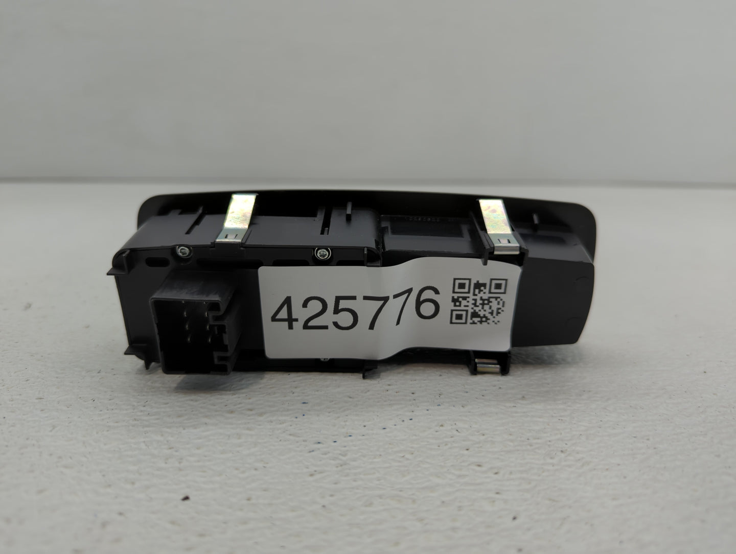 2012 Dodge Caravan Passenger Right Power Window Switch - Oemusedautoparts1.com