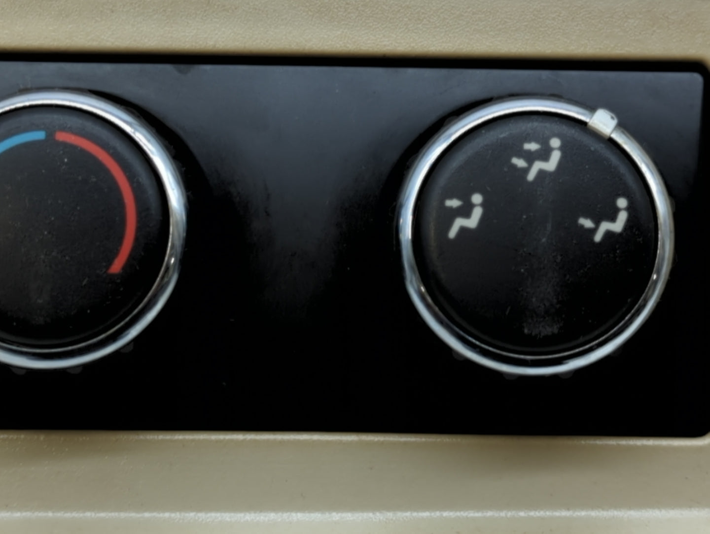 2012 Dodge Caravan Climate Control Module Temperature AC/Heater Replacement P/N:55111312AB Fits OEM Used Auto Parts - Oemuse