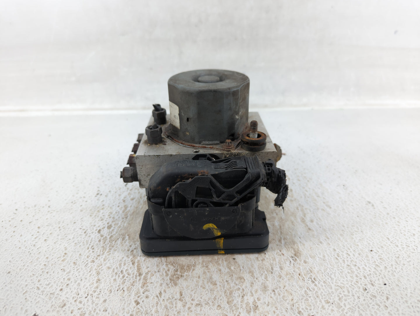 2012 Dodge Caravan ABS Pump Control Module Replacement P/N:P05154911AE Fits OEM Used Auto Parts - Oemusedautoparts1.com