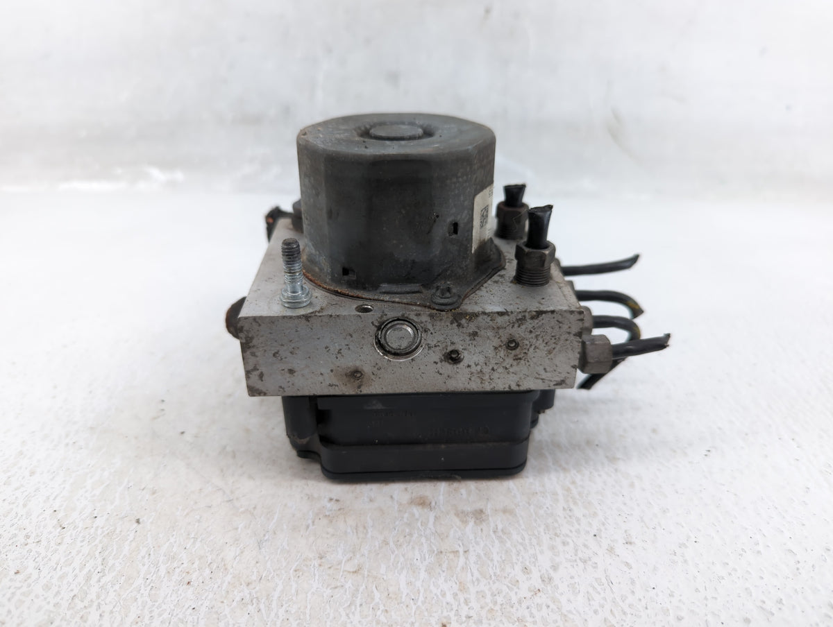 2012 Dodge Caravan Anti-Lock Brake ABS Pump Module Actuator OEM P/N:P05154911AG Fits OEM Used Auto Parts - Oemusedautoparts1