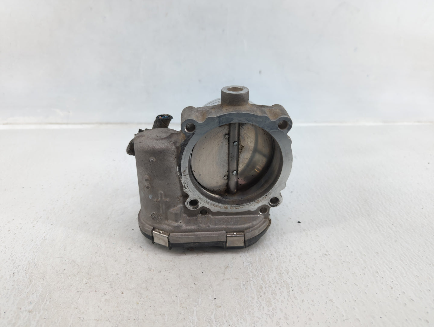 2012 Dodge Caravan Throttle Body P/N:05184349AE Fits Fits 2011 2013 2014 2015 2016 2017 2018 2019 2020 2021 2022 OEM Used Au