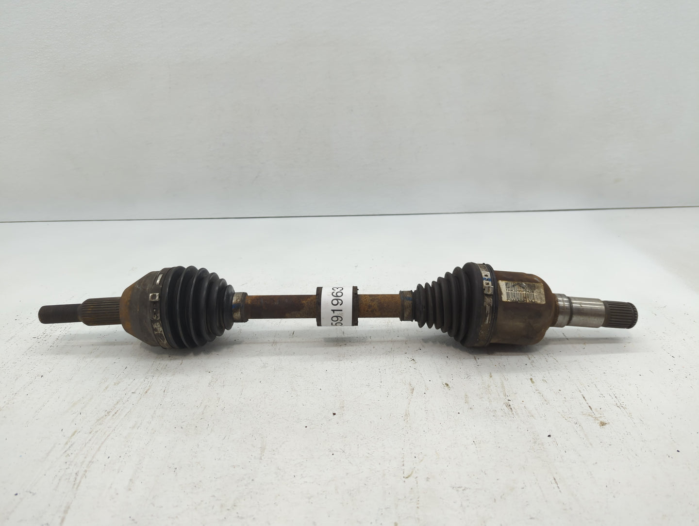 Dodge Caravan Axle Shaft Front Driver Cv C/v - Oemusedautoparts1.com