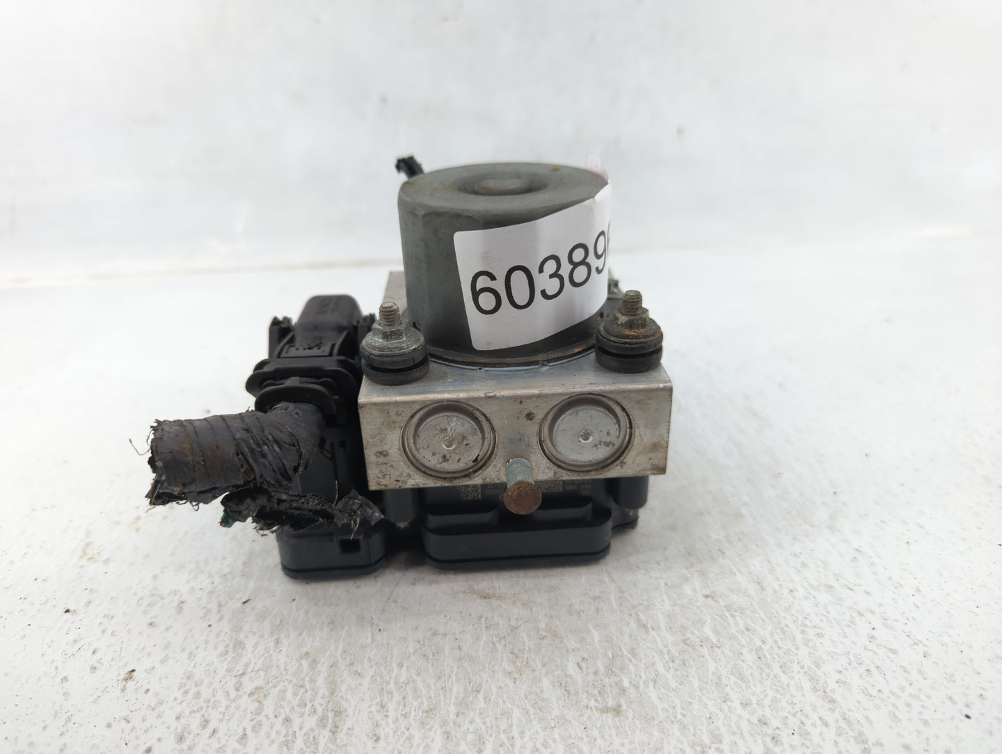 2012 Dodge Caravan ABS Pump Control Module Replacement P/N:05154911AE Fits OEM Used Auto Parts - Oemusedautoparts1.com