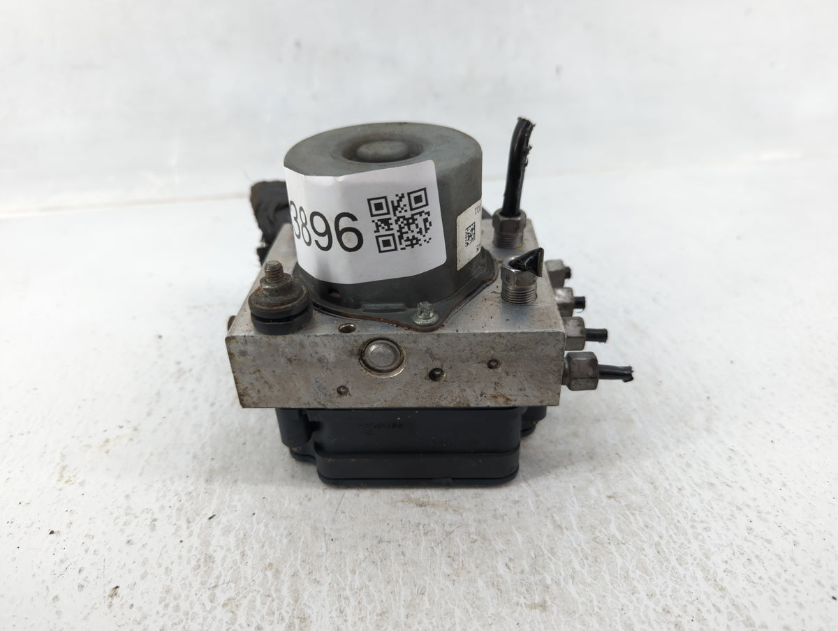 2012 Dodge Caravan Anti-Lock Brake ABS Pump Module Actuator OEM P/N:05154911AE Fits OEM Used Auto Parts - Oemusedautoparts1.