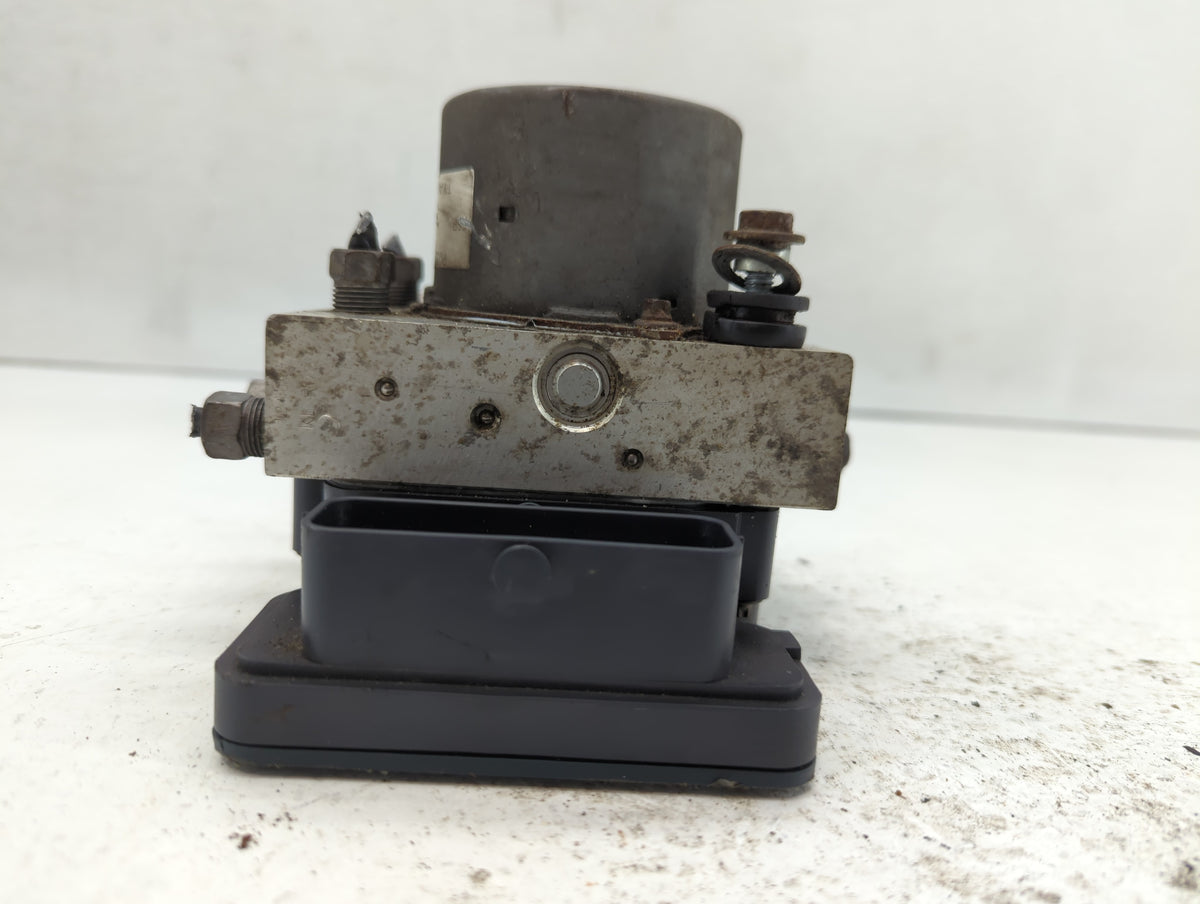 2012 Dodge Caravan Anti-Lock Brake ABS Pump Module Actuator OEM P/N:P05154911AE Fits OEM Used Auto Parts - Oemusedautoparts1