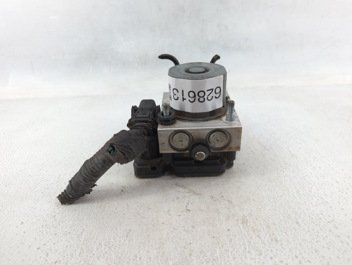 2012 Dodge Caravan Anti-Lock Brake ABS Pump Module Actuator OEM P/N:P05154911AE Fits OEM Used Auto Parts - Oemusedautoparts1