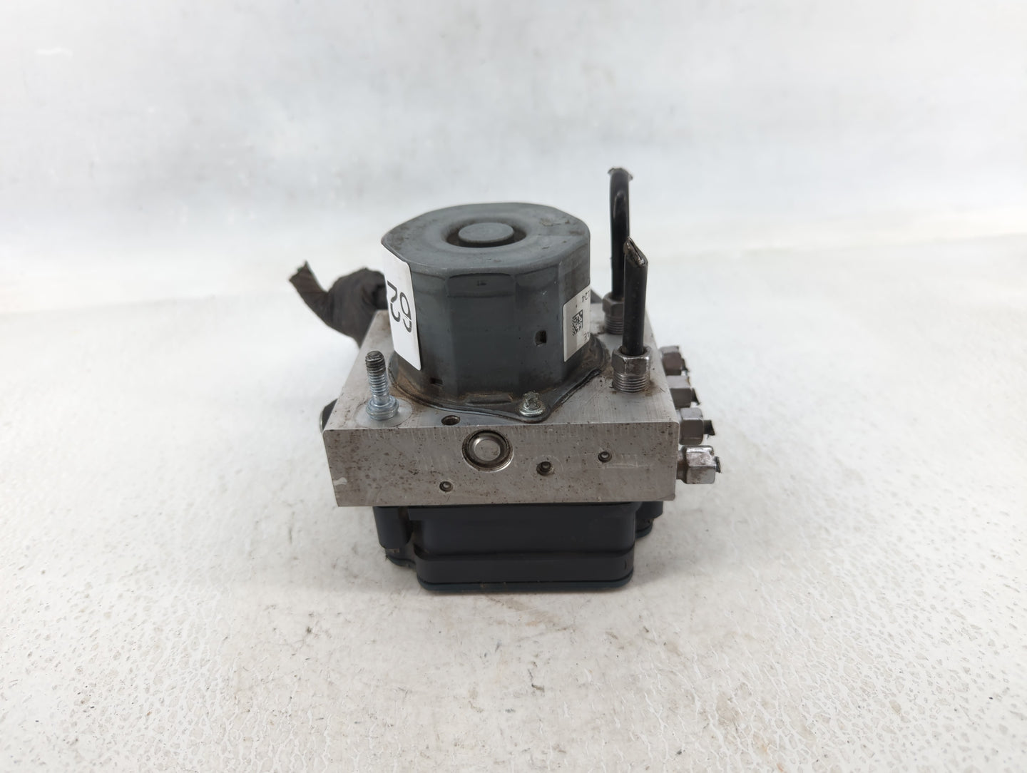 2012 Dodge Caravan ABS Pump Control Module Replacement P/N:P05154911AE Fits OEM Used Auto Parts - Oemusedautoparts1.com