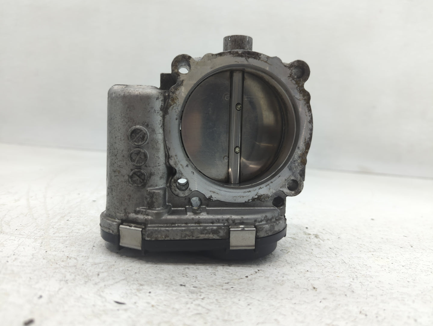 2012 Dodge Caravan Throttle Body P/N:05184349AC Fits Fits 2011 2013 2014 2015 2016 2017 2018 2019 2020 2021 2022 OEM Used Au