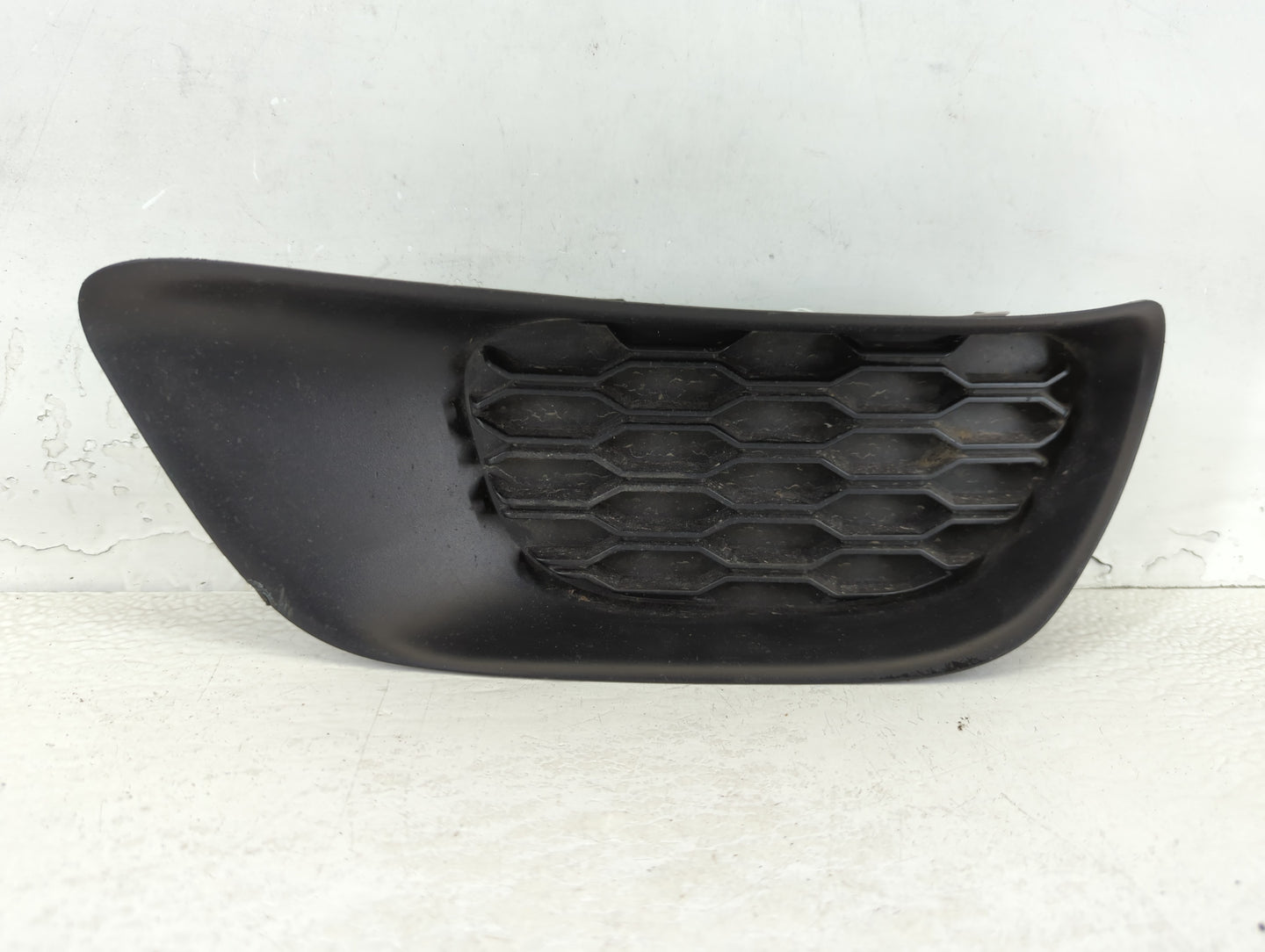 2012 Dodge Caravan Driver Left Oem Fog Light Lamp - Oemusedautoparts1.com