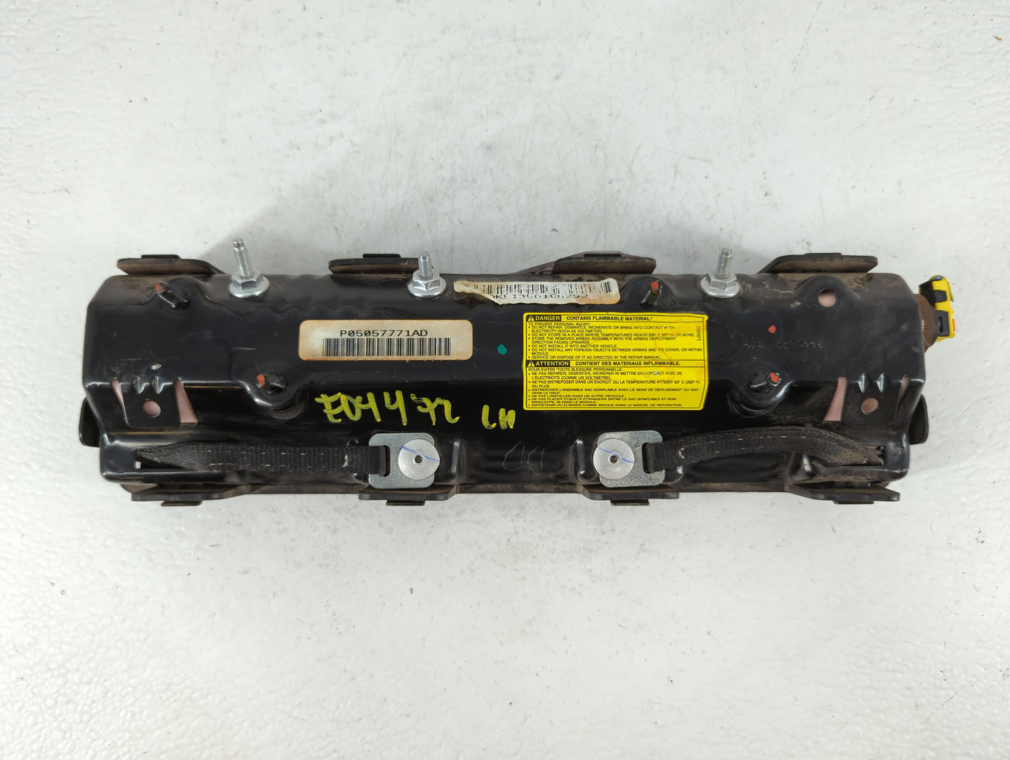 2012 Dodge Caravan Air Bag Driver Left Knee OEM P/N:P05057771AD Fits OEM Used Auto Parts - Oemusedautoparts1.com