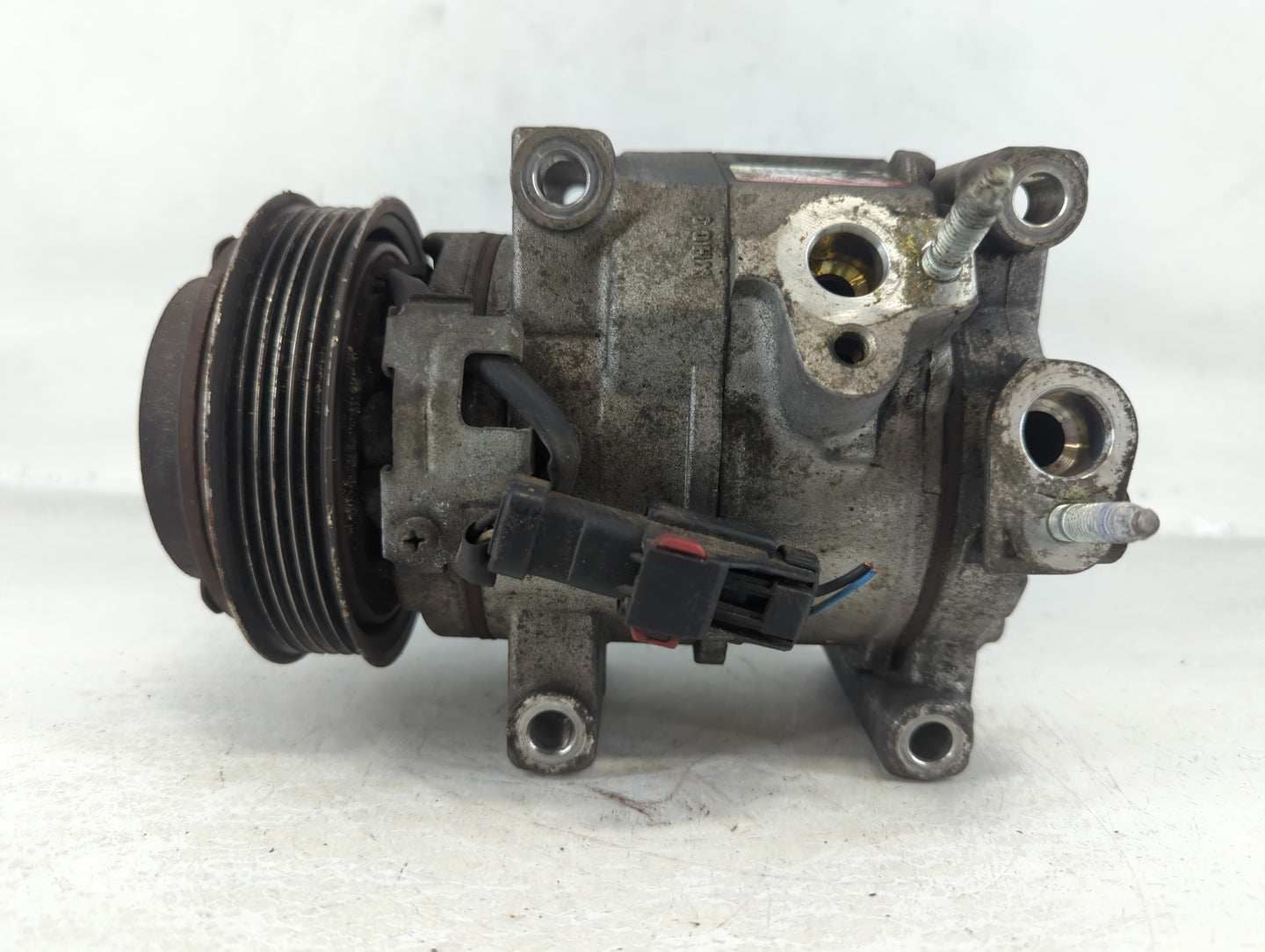 Dodge Caravan Air Conditioning A/c Ac Compressor Oem - Oemusedautoparts1.com