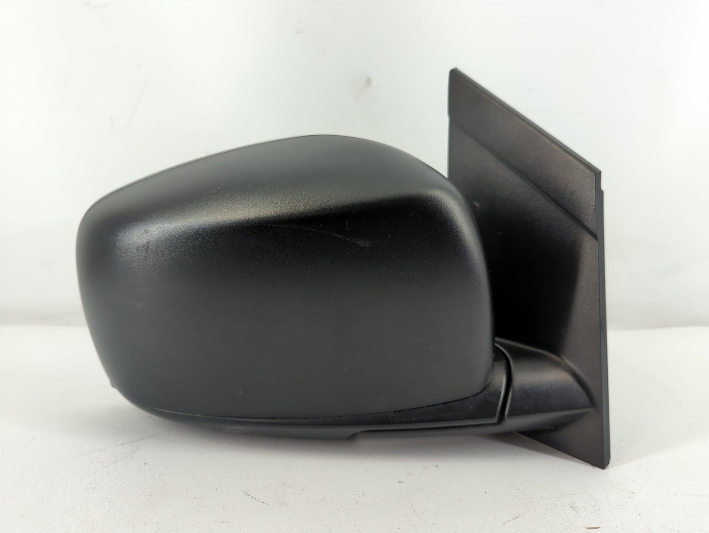 2012 Dodge Caravan Passenger Side View Mirror - Right Door Mirror OEM Used - Oemusedautoparts1.com