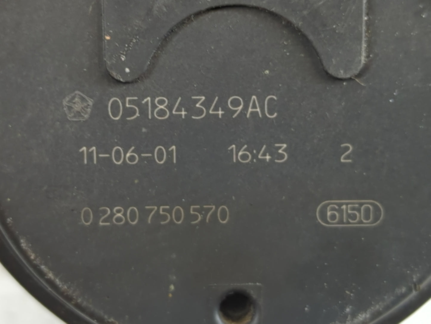 2012 Dodge Caravan Throttle Body P/N:05184349AC Fits Fits 2011 2013 2014 2015 2016 2017 2018 2019 2020 2021 2022 OEM Used Au