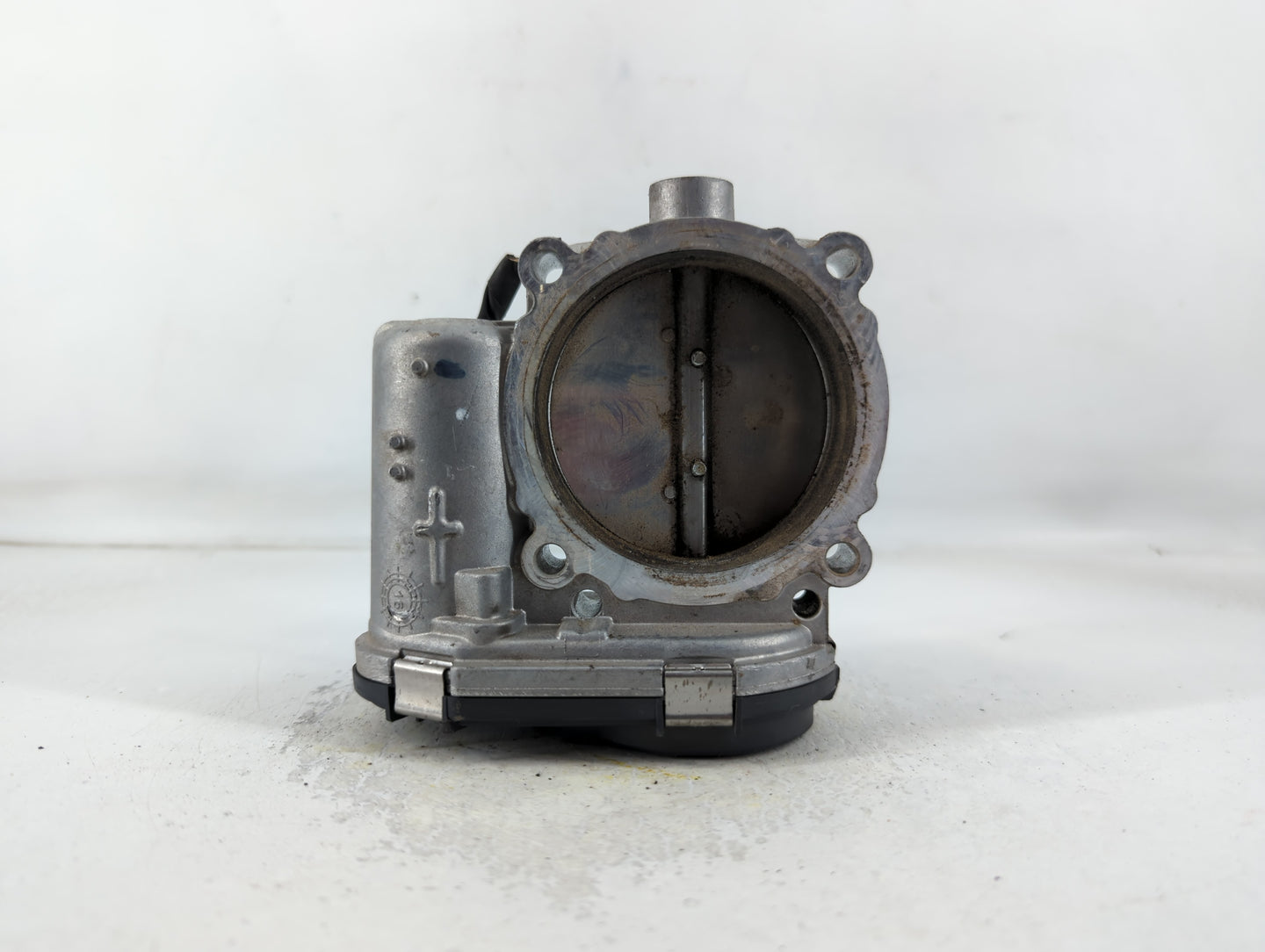 2012 Dodge Caravan Throttle Body P/N:05184349AC Fits Fits 2011 2013 2014 2015 2016 2017 2018 2019 2020 2021 2022 OEM Used Au