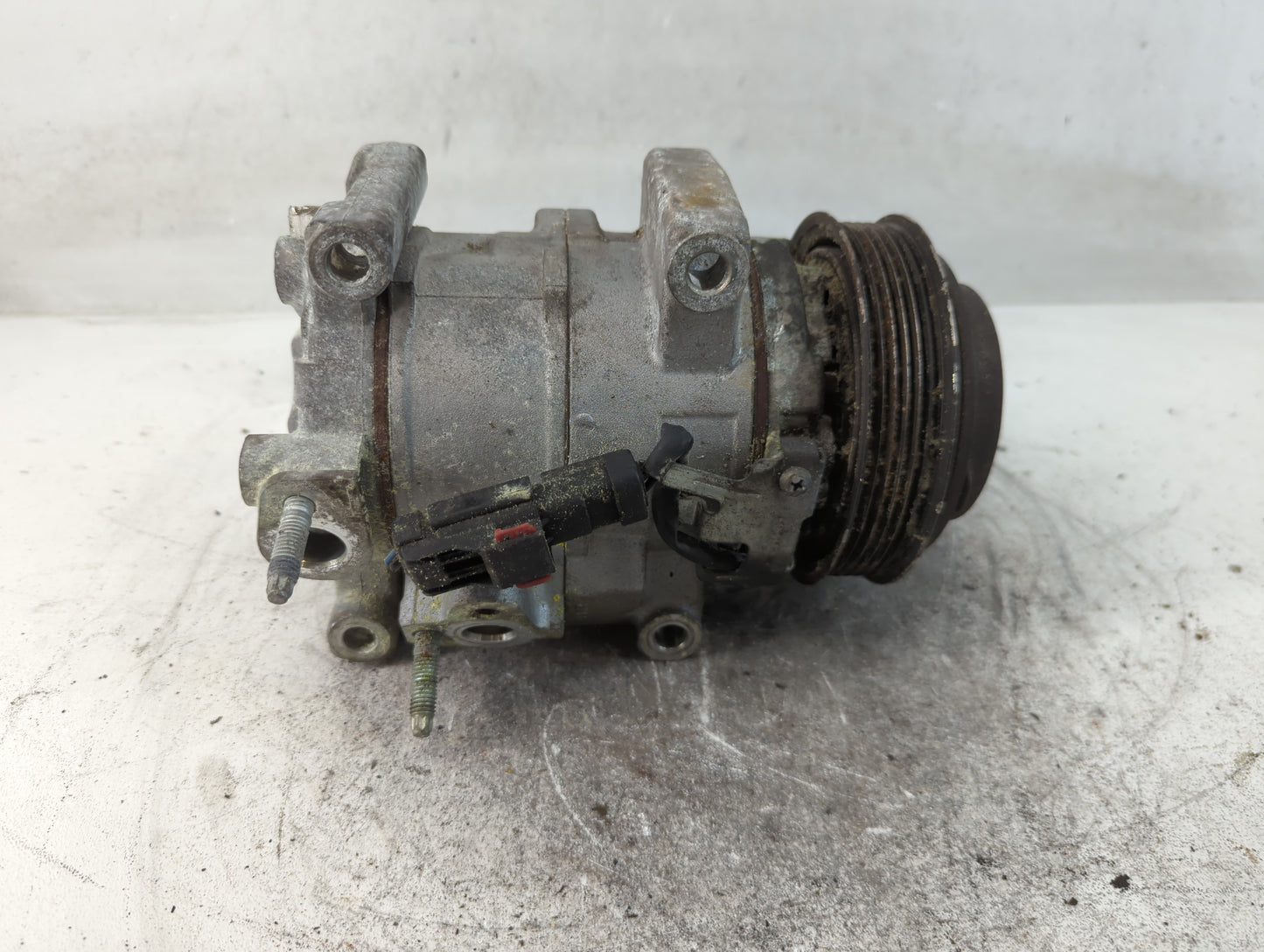 Dodge Caravan Air Conditioning A/c Ac Compressor Oem - Oemusedautoparts1.com