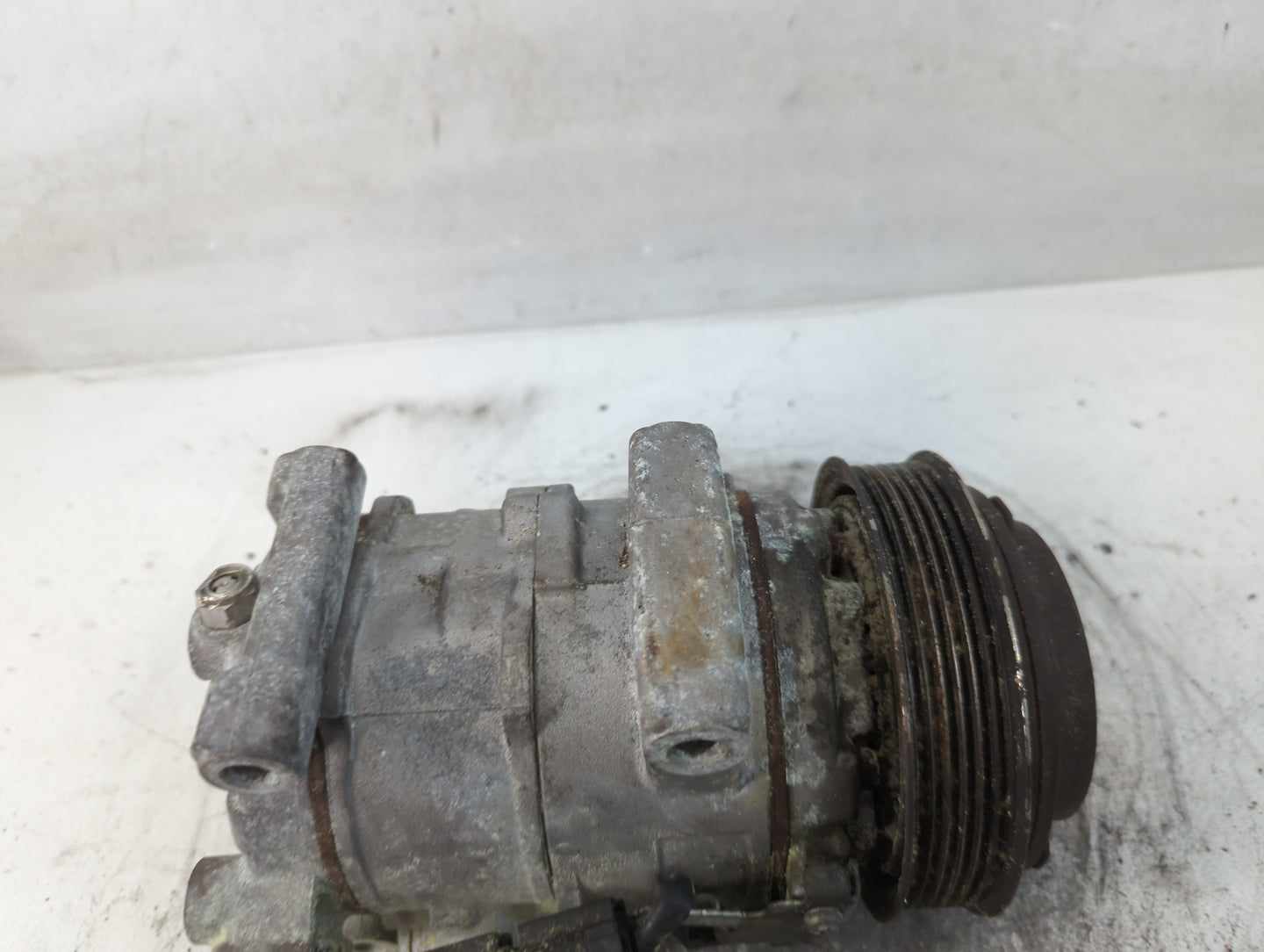 Dodge Caravan Air Conditioning A/c Ac Compressor Oem - Oemusedautoparts1.com