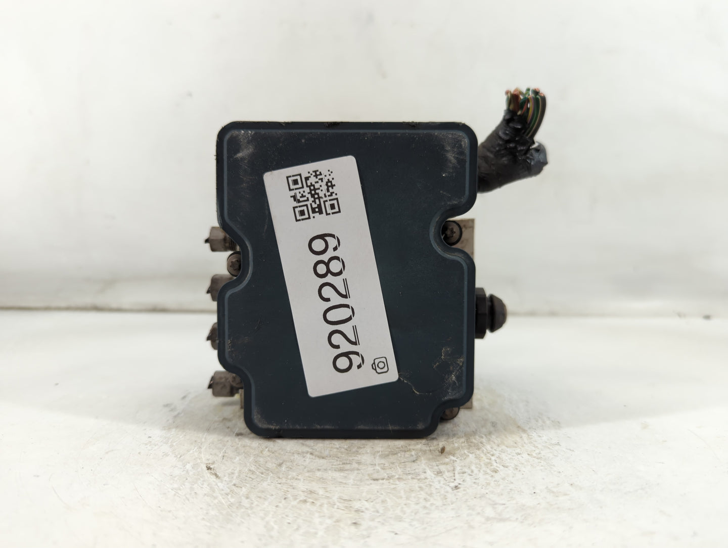 2012 Dodge Caravan ABS Pump Control Module Replacement P/N:P05154911AE Fits OEM Used Auto Parts - Oemusedautoparts1.com