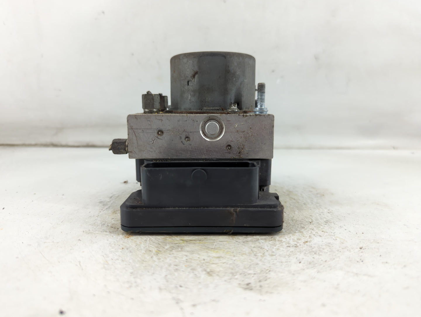 2012 Dodge Caravan ABS Pump Control Module Replacement Fits OEM Used Auto Parts - Oemusedautoparts1.com