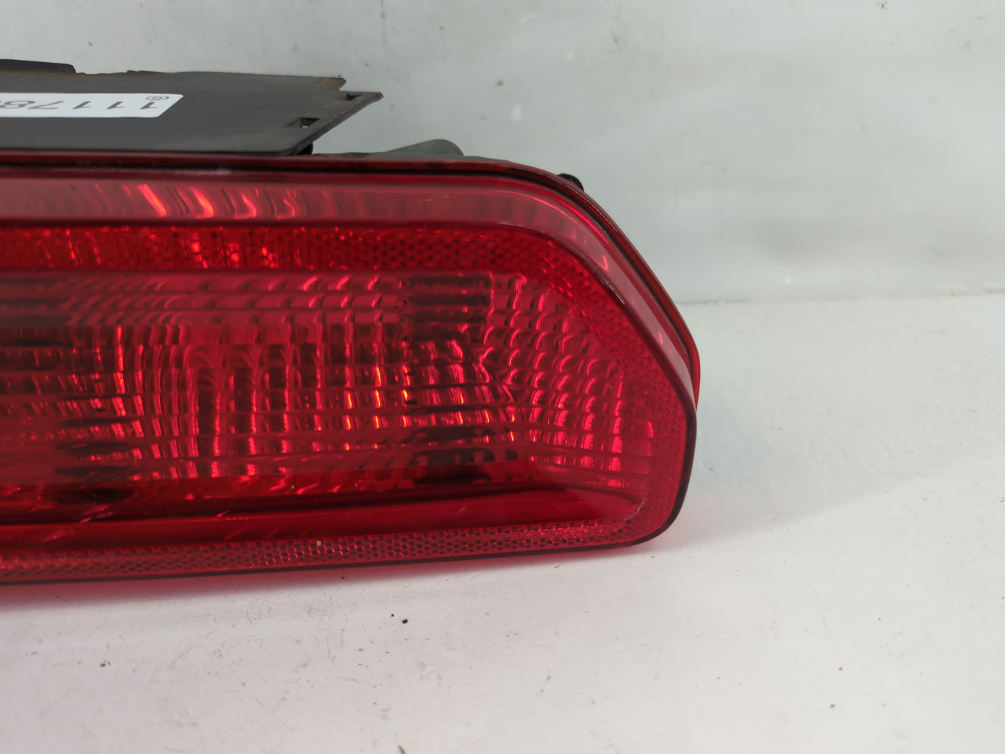 2008-2014 Dodge Challenger Tail Light Assembly Passenger Right OEM P/N:>PP-T20-PP/EPD Fits Fits 2008 2009 2010 2011 2012 201