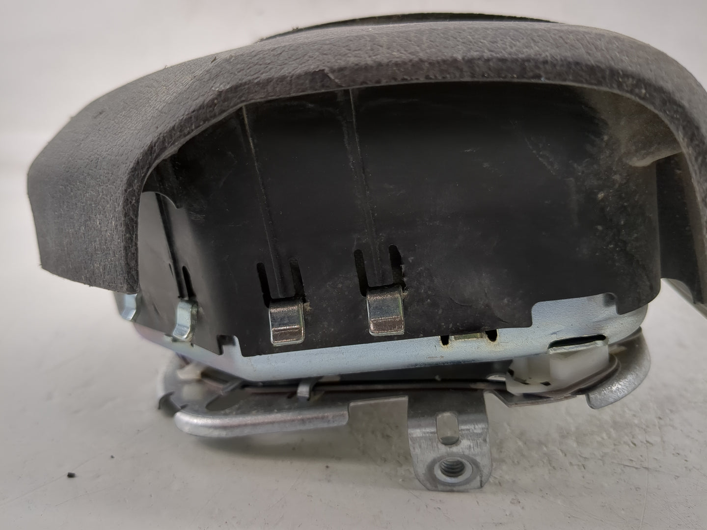 2012-2014 Dodge Challenger Air Bag Driver Left Steering Wheel Mounted Fits Fits 2012 2013 2014 OEM Used Auto Parts - Oemused