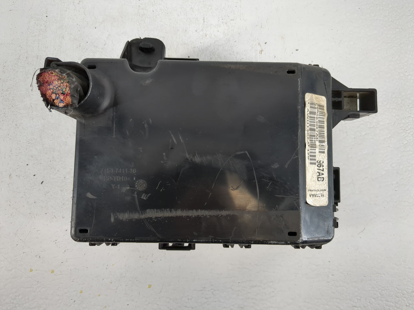 2012-2014 Dodge Charger Fusebox Fuse Box Panel Relay Module P/N:P68083967AB Fits Fits 2012 2013 2014 OEM Used Auto Parts - O