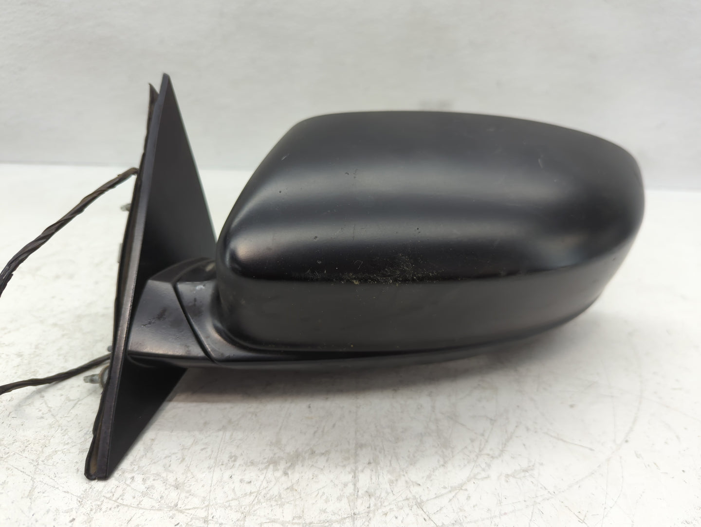 2011-2014 Dodge Charger Driver Side View Mirror - Left Door Mirror OEM Used - Oemusedautoparts1.com