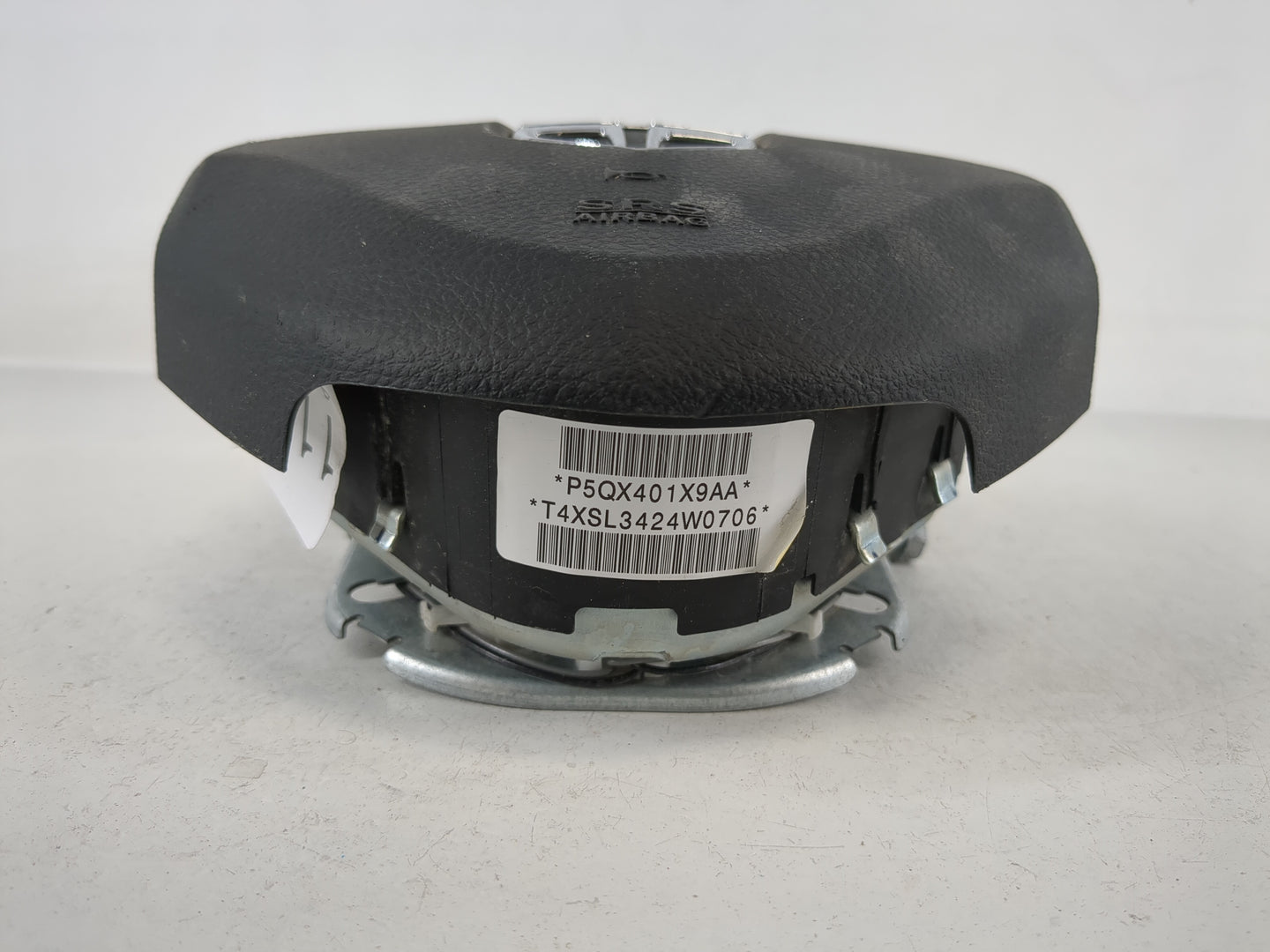 2011-2014 Dodge Charger Air Bag Driver Left Steering Wheel Mounted P/N:P5QX401X9AA Fits Fits 2011 2012 2013 2014 OEM Used Au