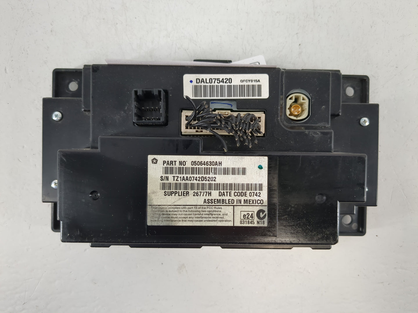 2012 Dodge Charger Radio AM FM Cd Player Receiver Replacement P/N:05064630AH Fits OEM Used Auto Parts - Oemusedautoparts1.co