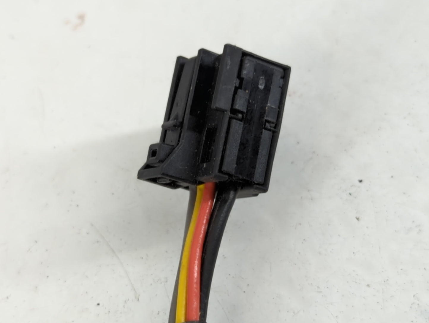 2011-2014 Dodge Charger Driver Side View Mirror - Left Door Mirror OEM Used - Oemusedautoparts1.com