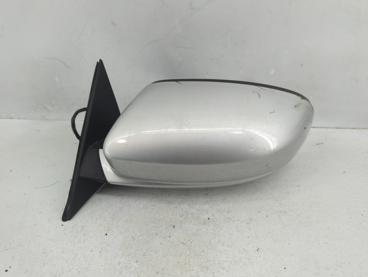 2011-2014 Dodge Charger Driver Side View Mirror - Left Door Mirror OEM Used - Oemusedautoparts1.com
