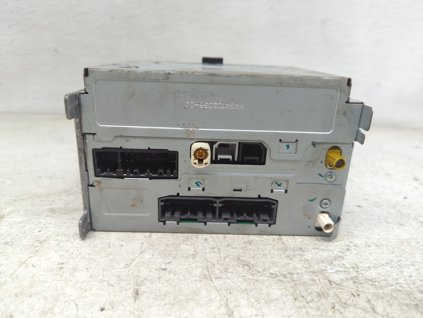 2012 Dodge Charger Radio AM FM Cd Player Receiver Replacement P/N:P05091035AH CQ-ZC01E0GX Fits Fits 2013 2014 OEM Used Auto 