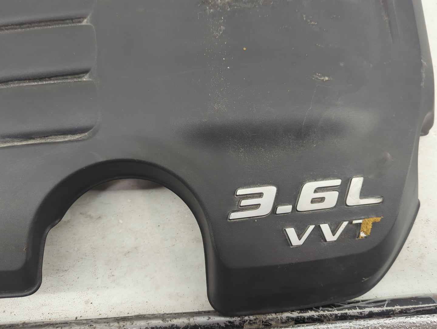 2012 Dodge Charger Engine Cover - Oemusedautoparts1.com