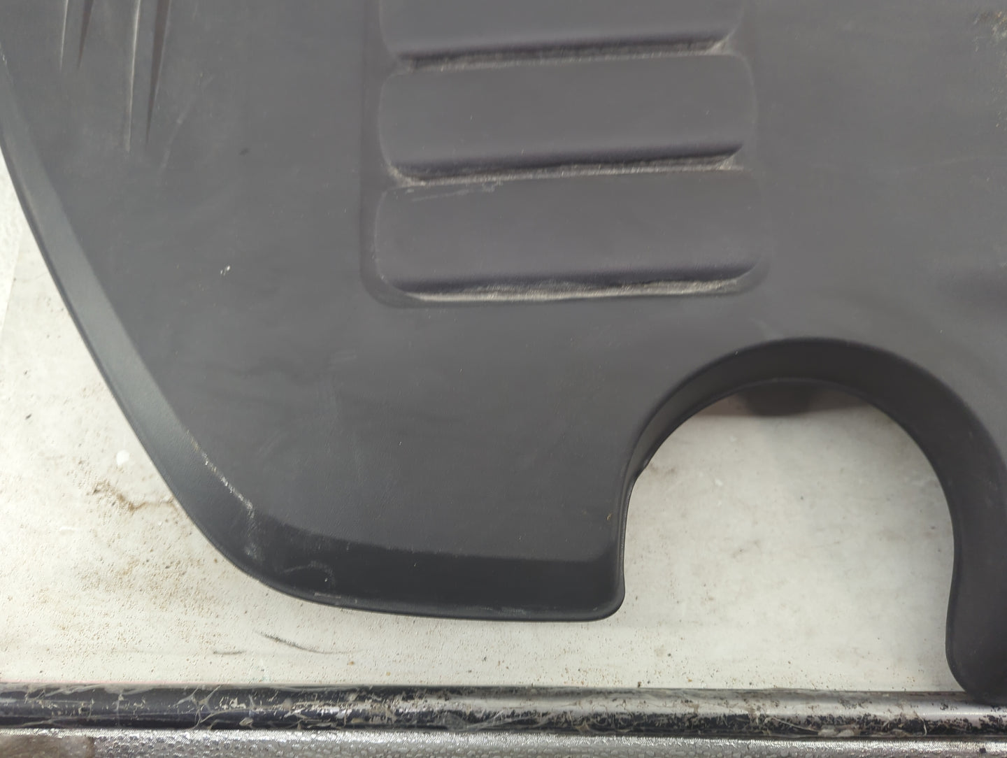 2012 Dodge Charger Engine Cover - Oemusedautoparts1.com